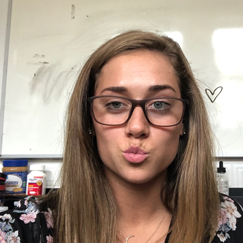 Meet your Posher, Carleigh